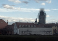 Toranj napredu…